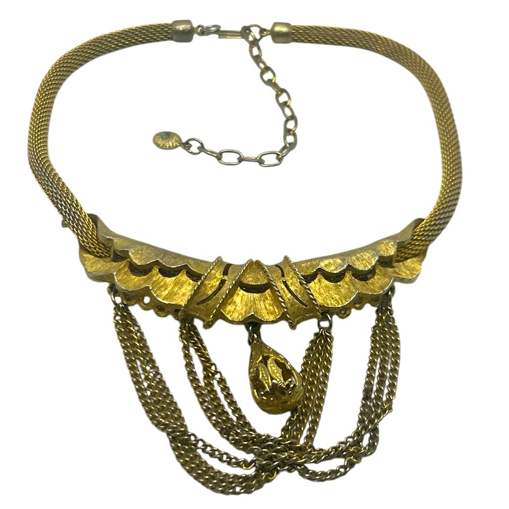 TAN signed gold tone chain festoon vintage necklace